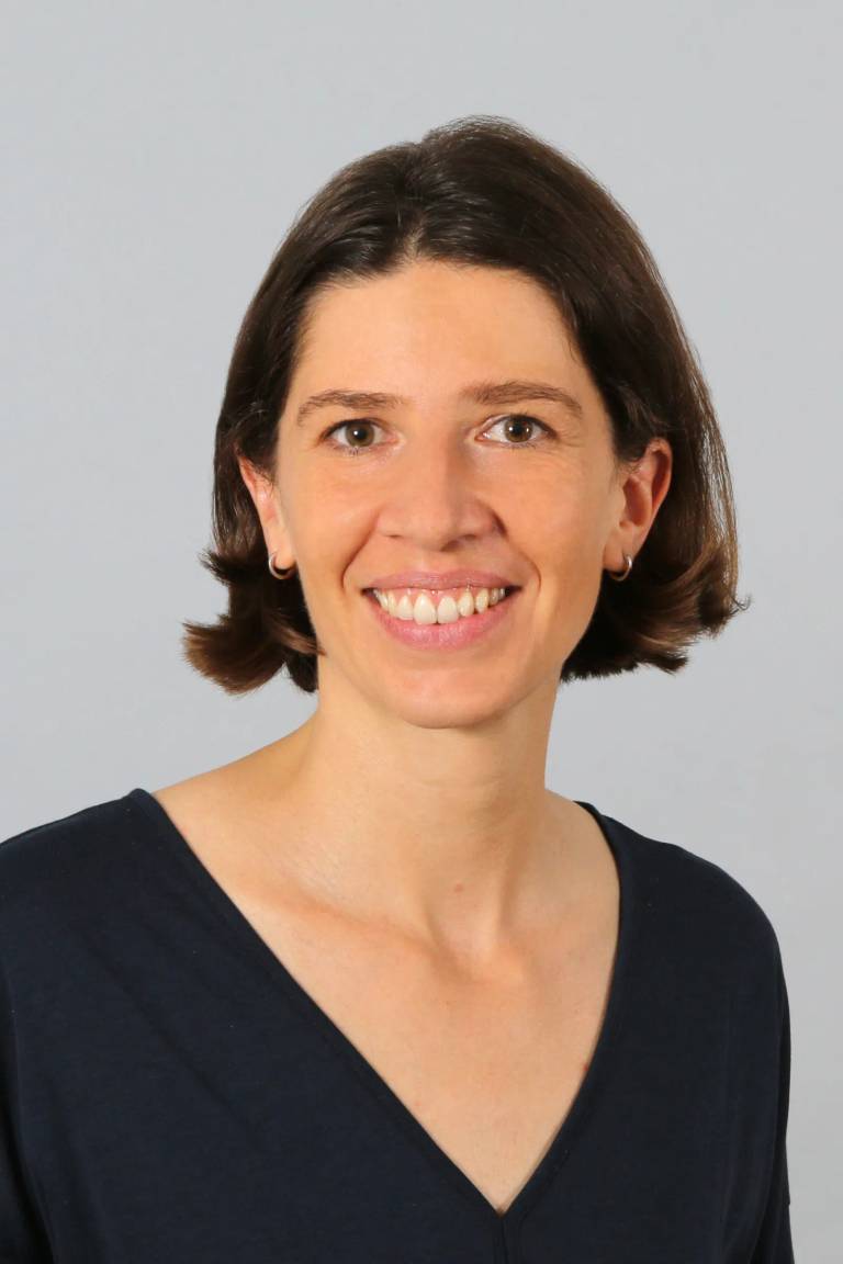 Carolyn Schmidt